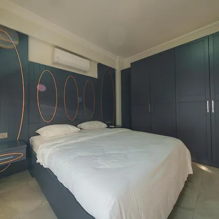 Luku Hotel *